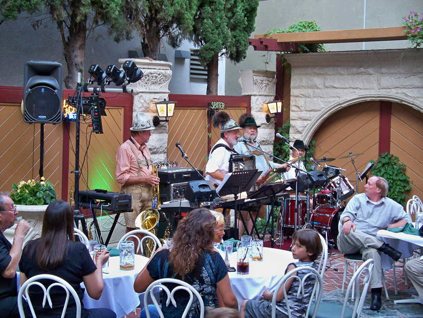 Teske's Germania 2012